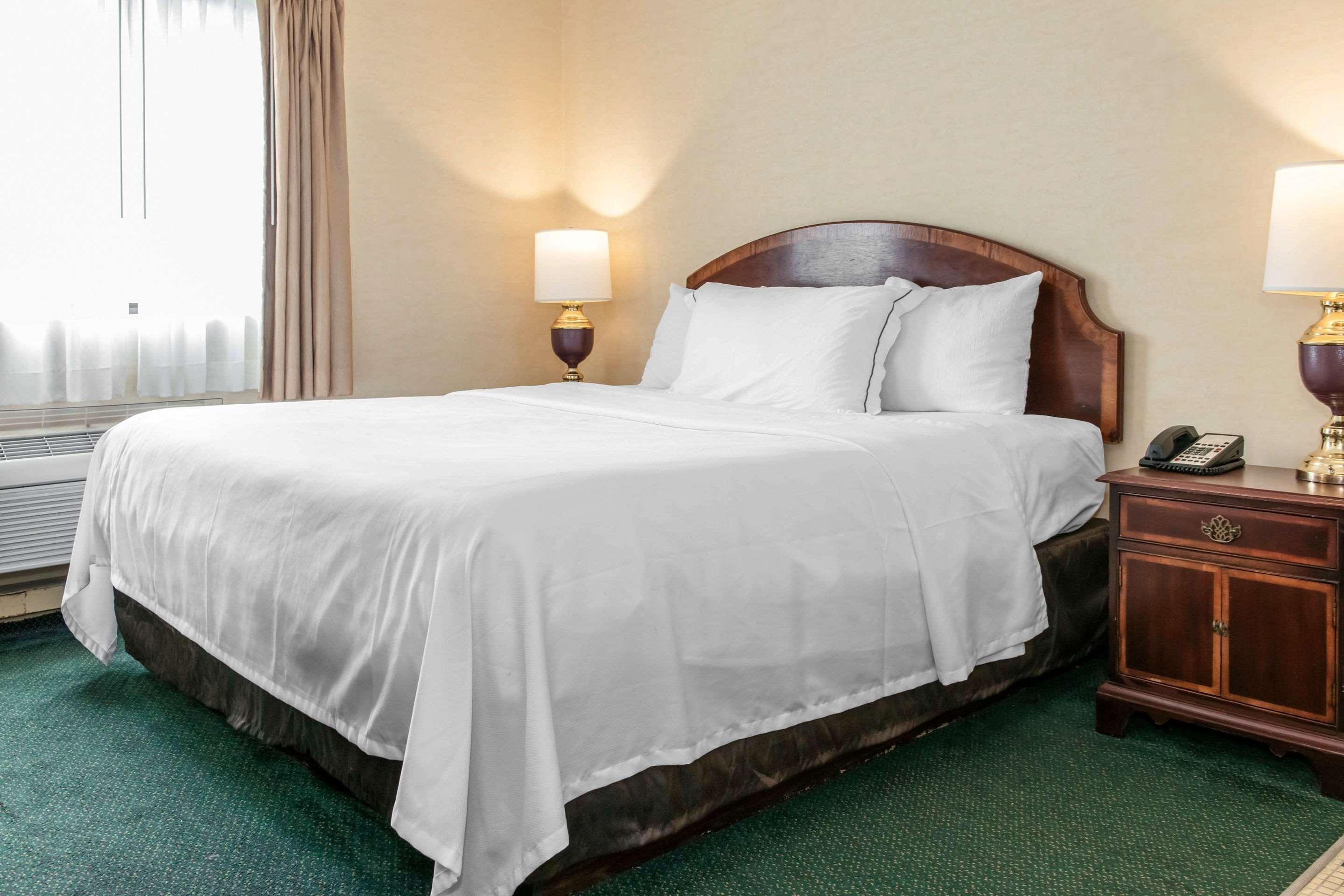 Days Inn And Suites By Wyndham Hammond, In Екстер'єр фото